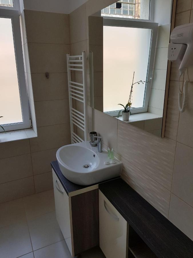 Resita Residence Sauna Apartment 外观 照片